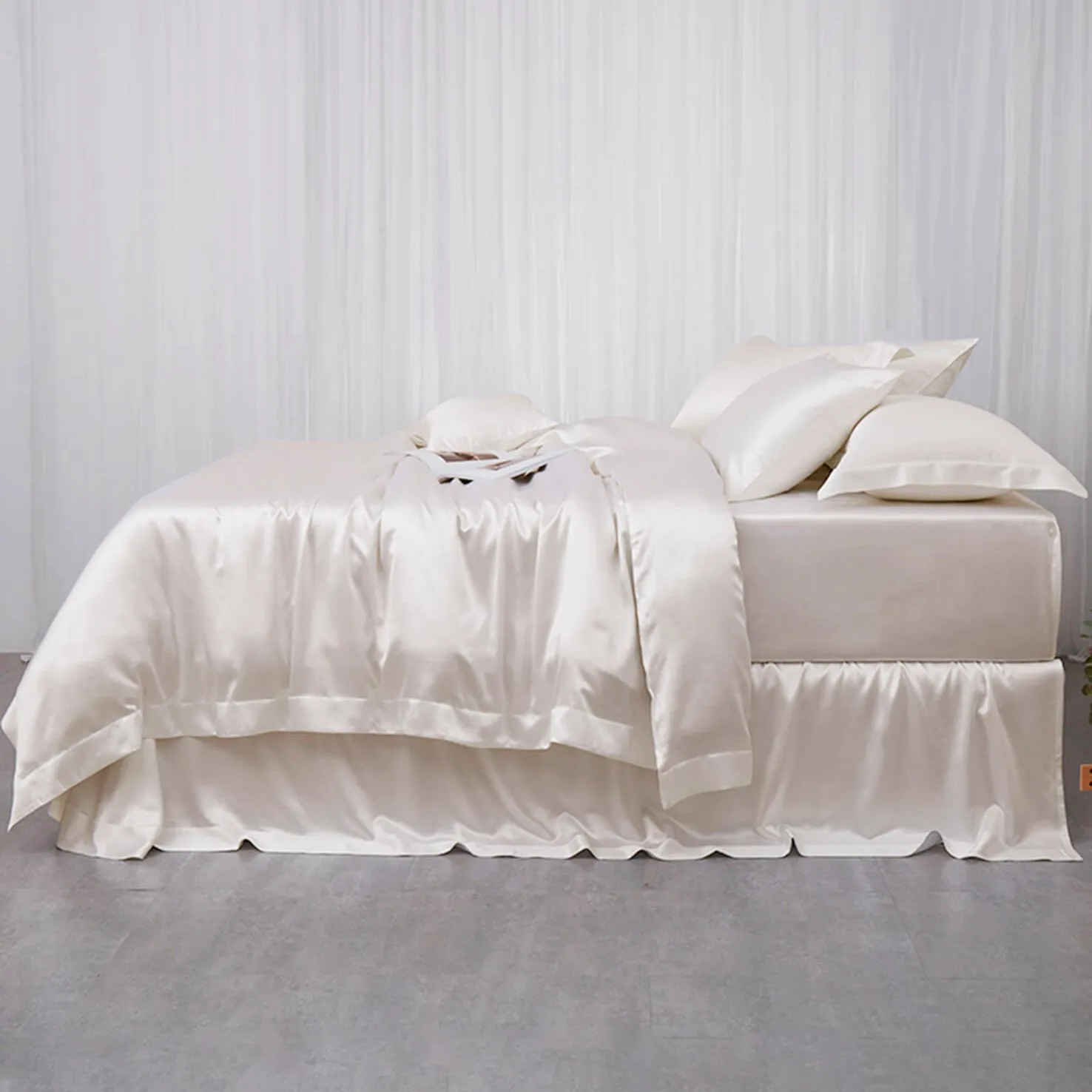22 Momme 3PCS Duvet Cover Set Seamless Luxury Silk Bedding Set