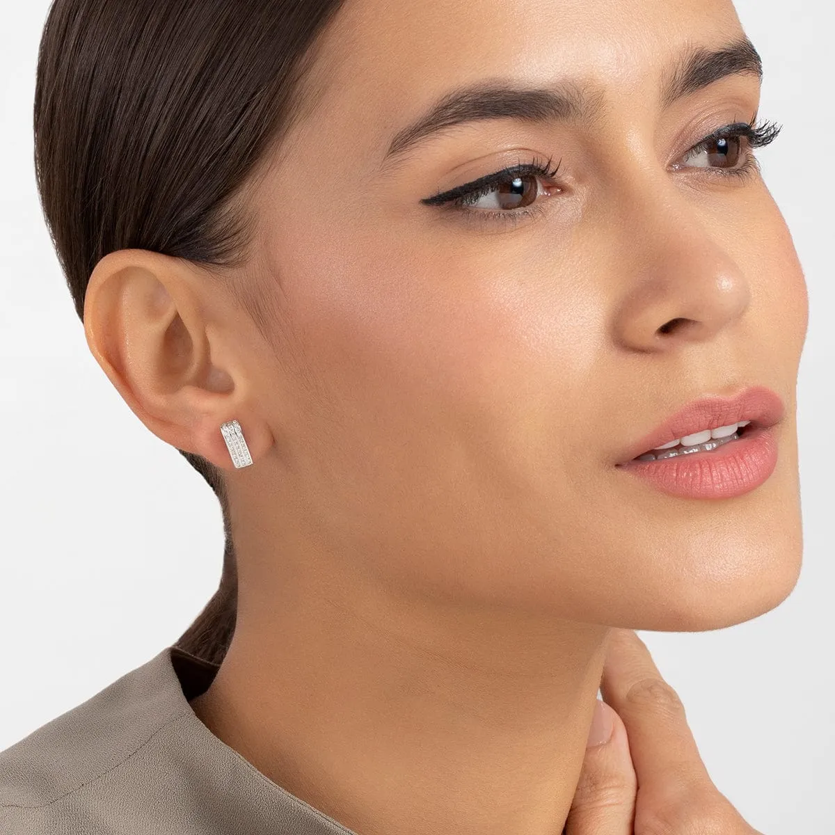 92.5 Silver Earring 161088