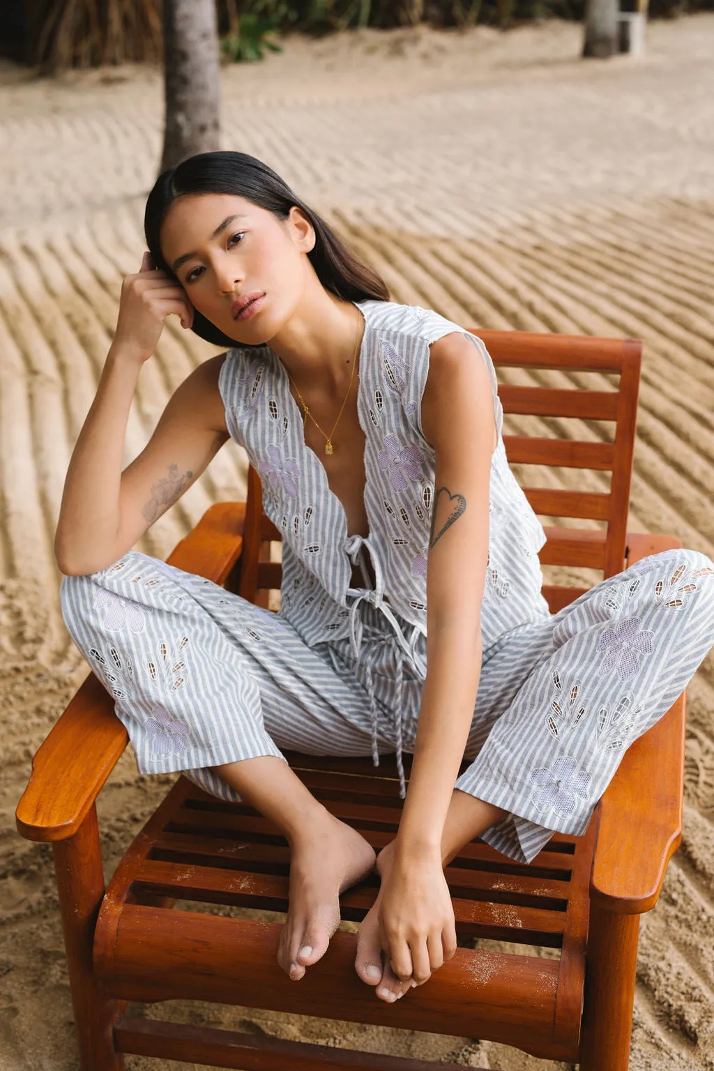 Flower Lace Vest