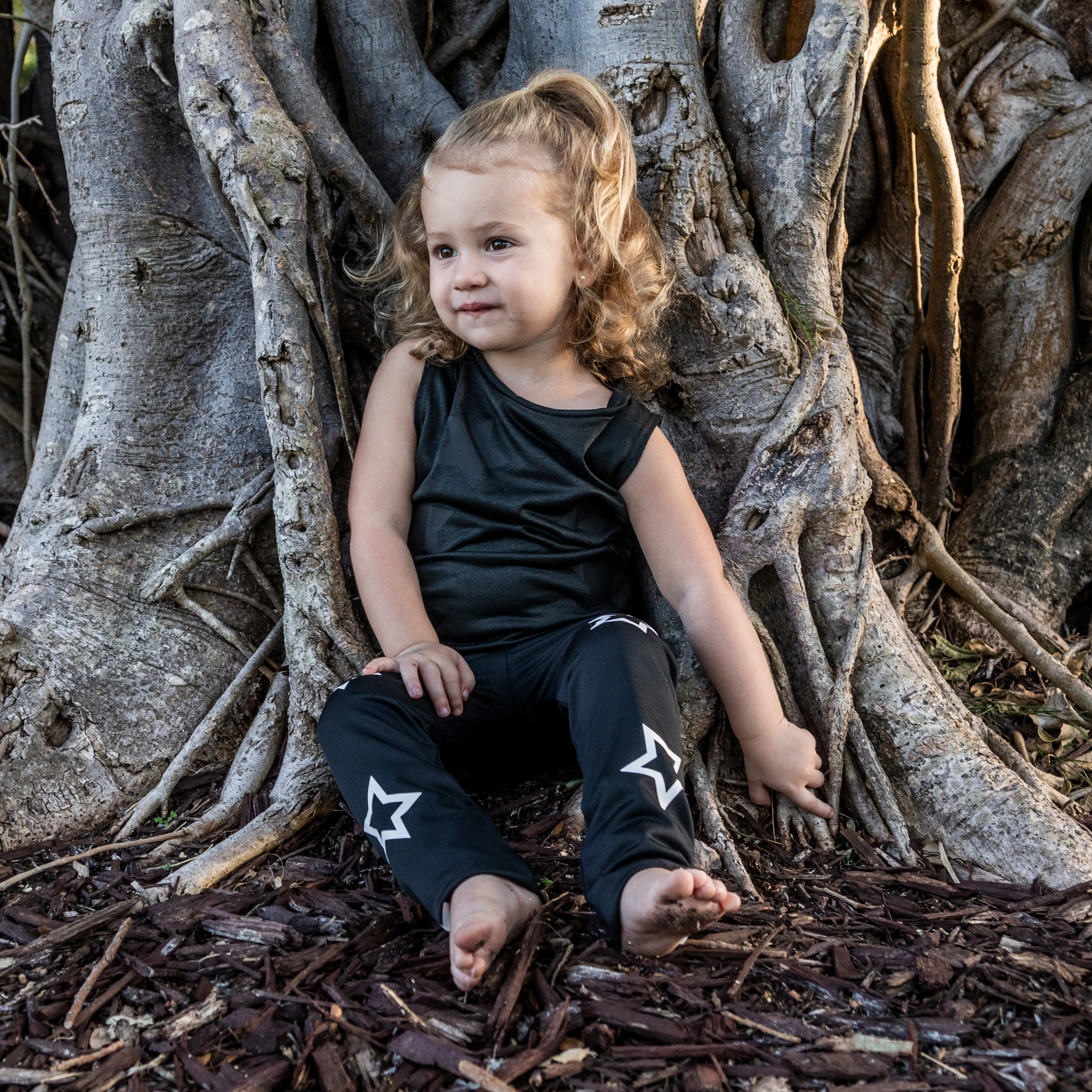 Stars Black Black Tank